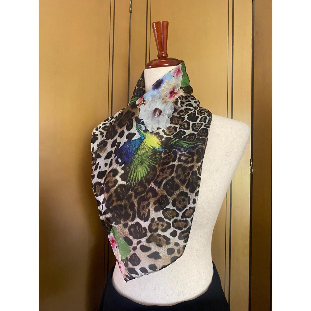 Vintage Silk Scarf With Leopard Print And Parrots… - image 1